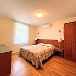 Tulbi 4*
