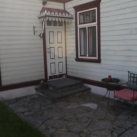 게스트하우스 Tulbi 4*