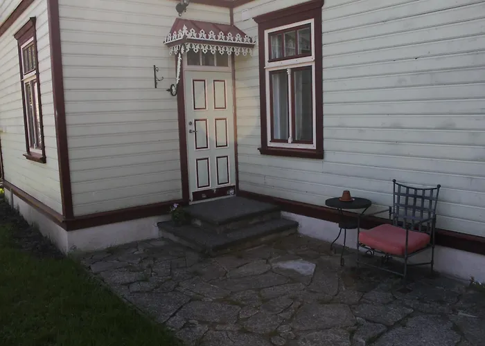 Guest house Tulbi 4*