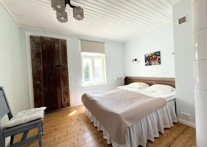 Guest house Tulbi 4*