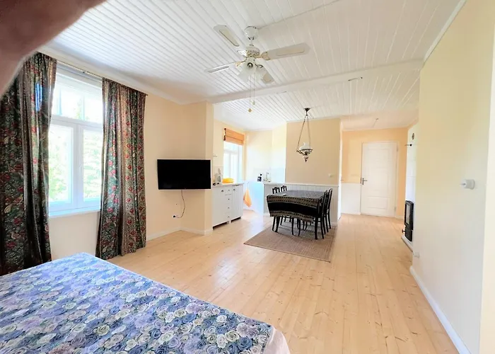 Tulbi Guest house Parnu