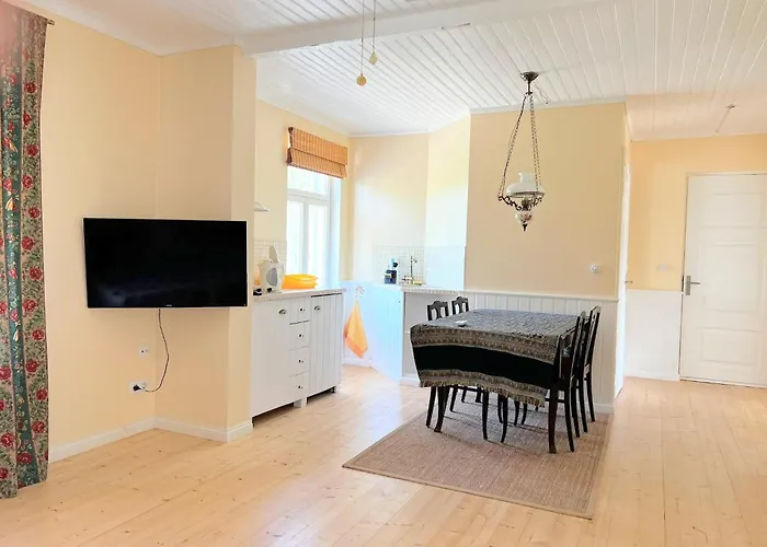 Guest house Tulbi 4*